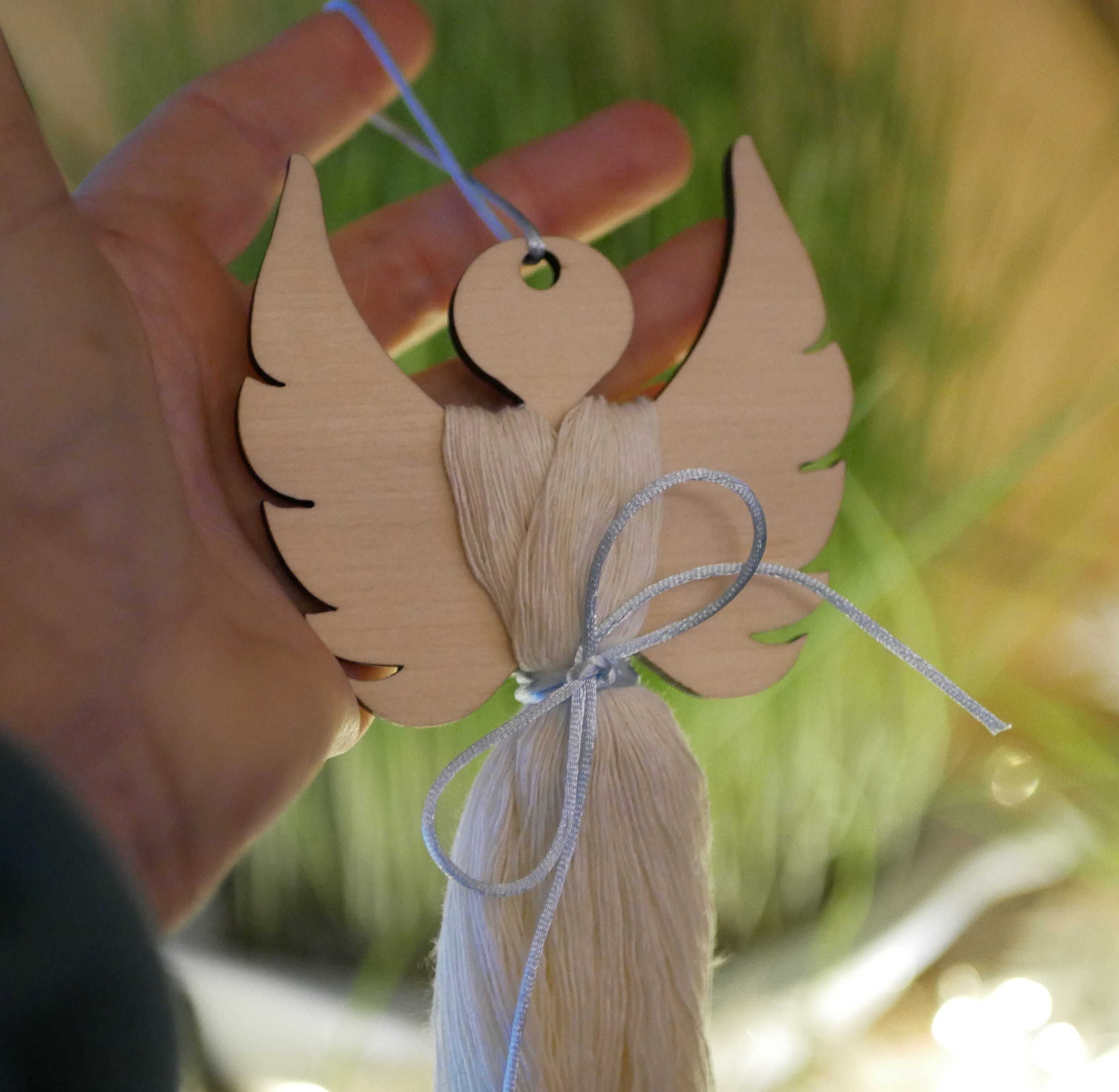 Houten engel om op te hangen als doe-het-zelf pop 