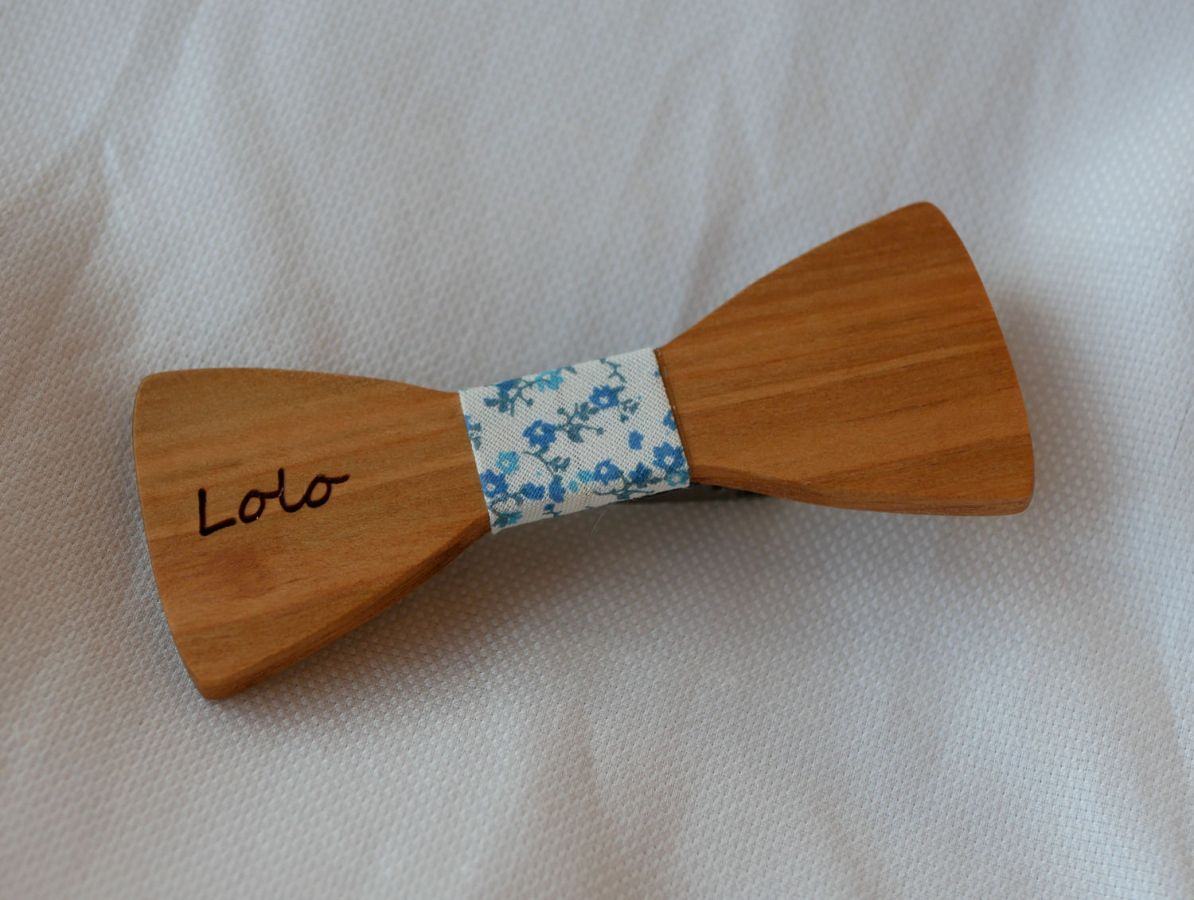 Houten strik met Liberty en houten lint, aanpasbaar