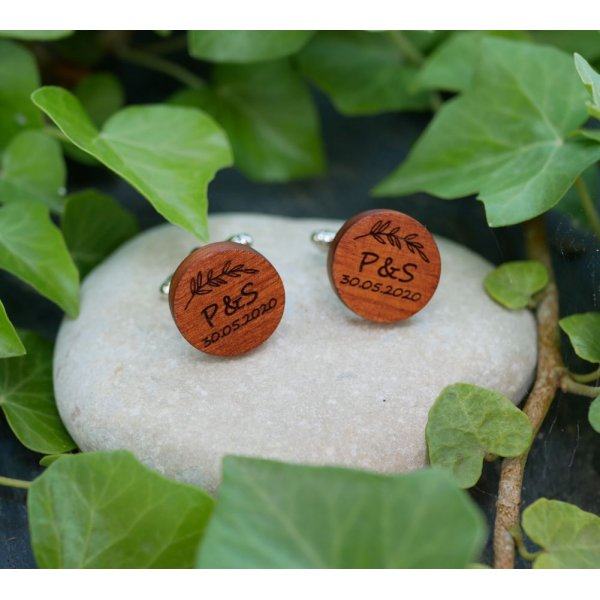 Houten manchetknopen Kersen rond te graveren 18mm