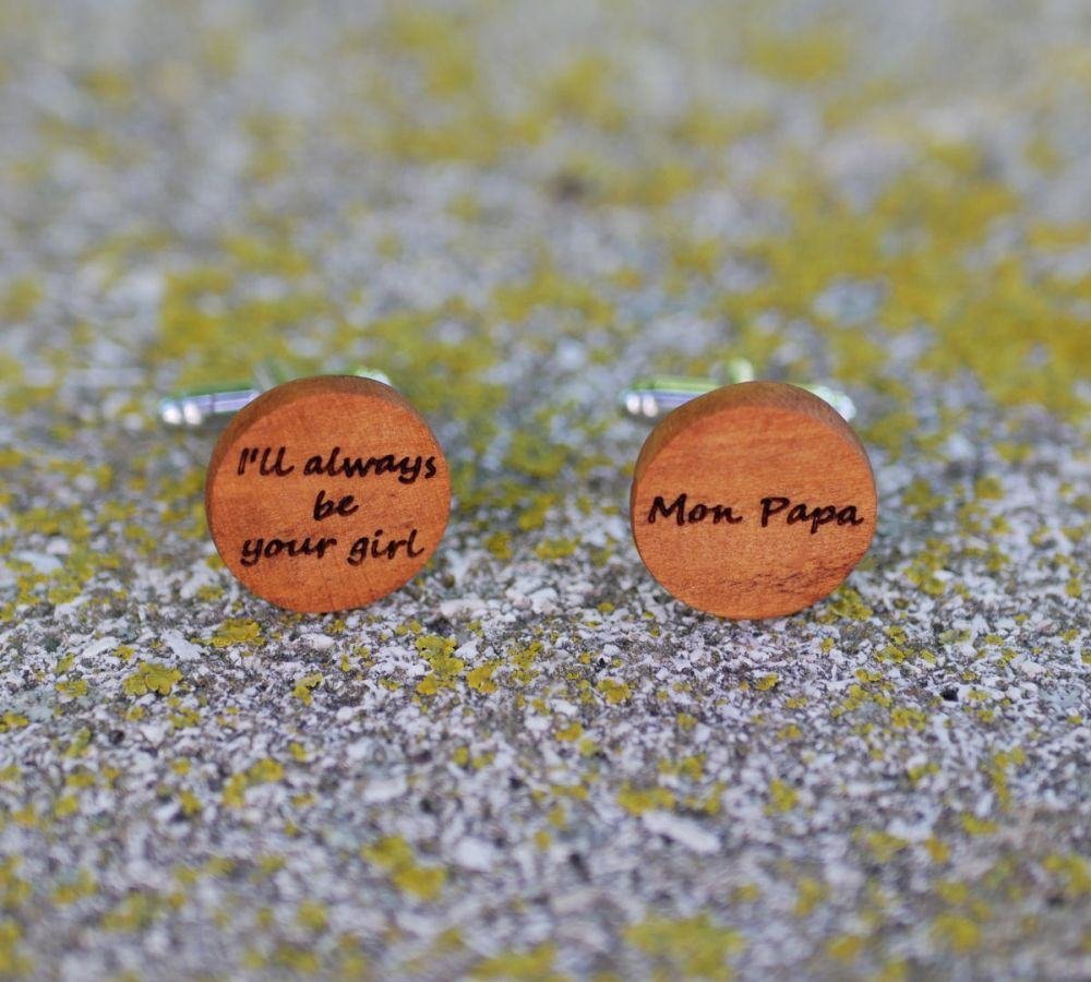 Houten manchetknopen Kersen rond te graveren 18mm