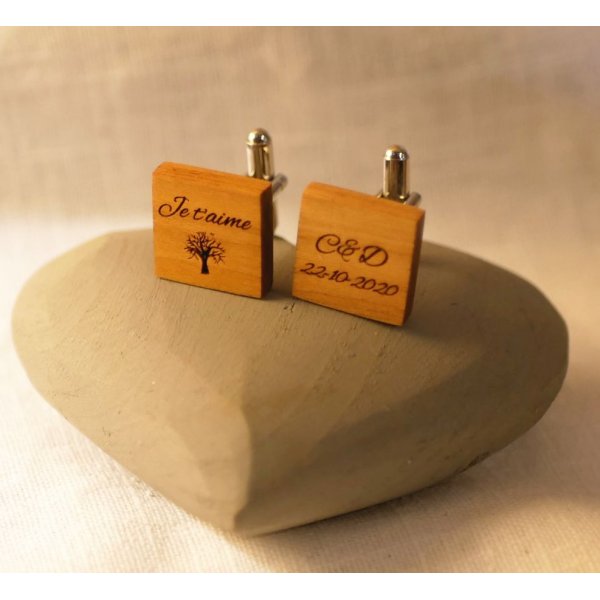 Vierkante kersenhouten manchetknopen om te personaliseren