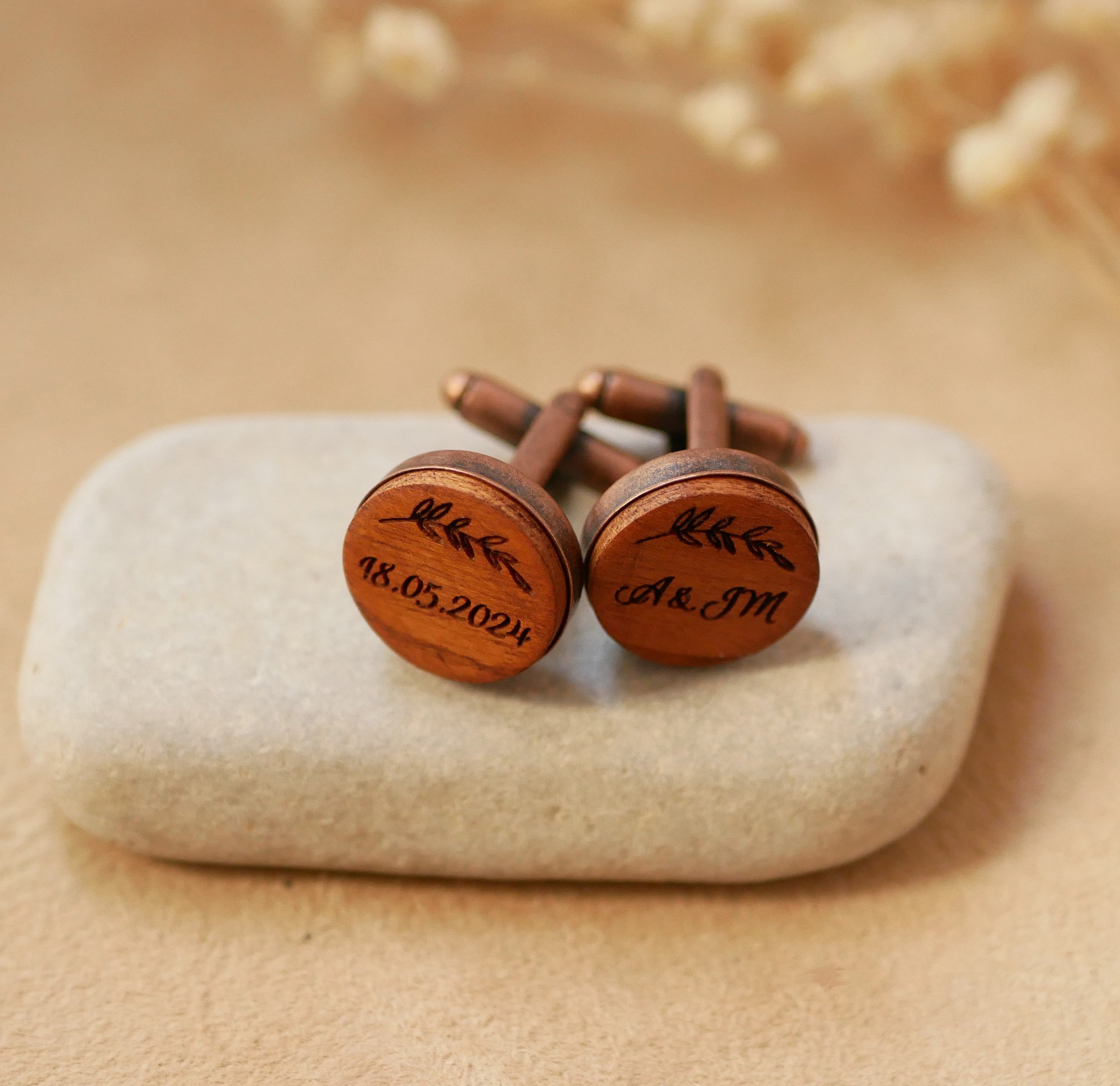 Houten manchetknopen in antiek koper 16 mm, aanpasbaar