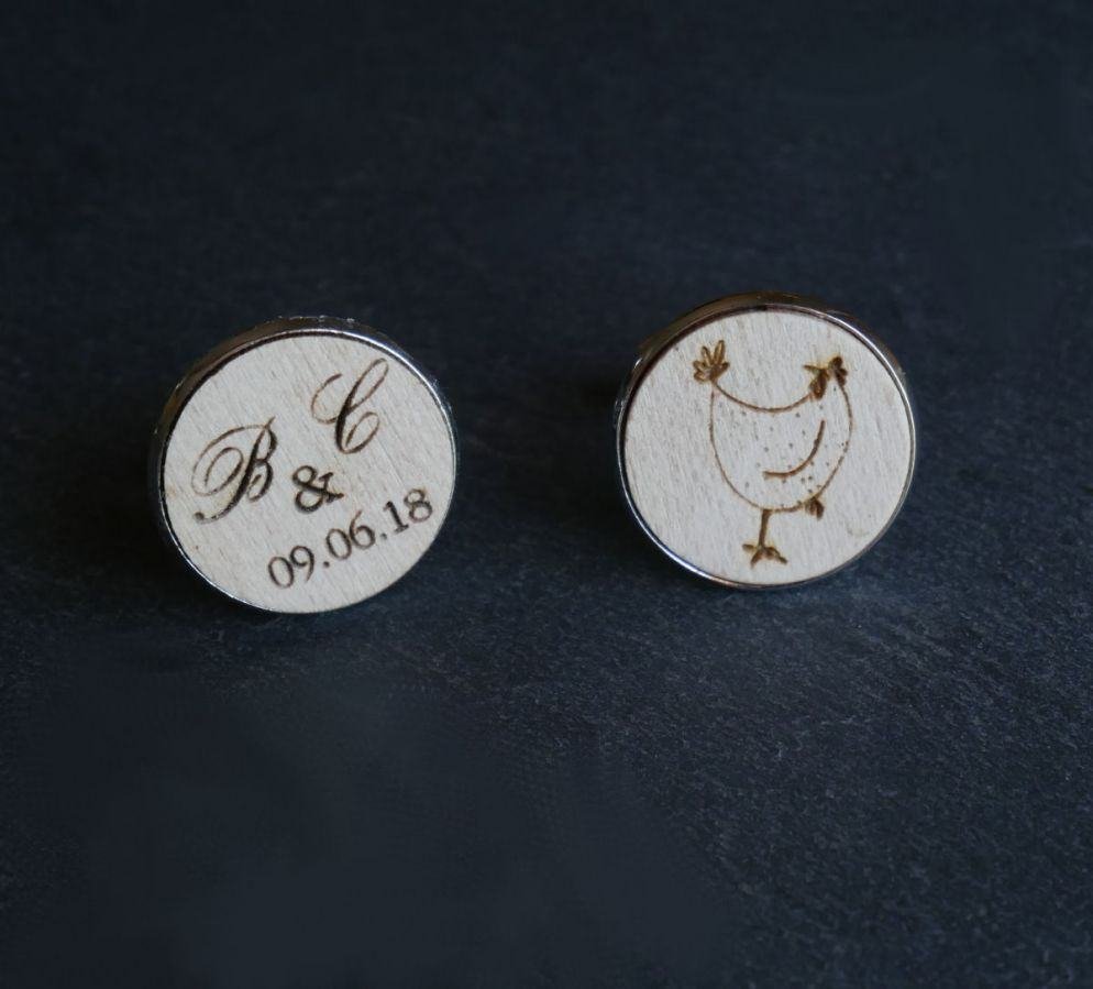 Manchetknopen cabochonset met gegraveerd ontwerp