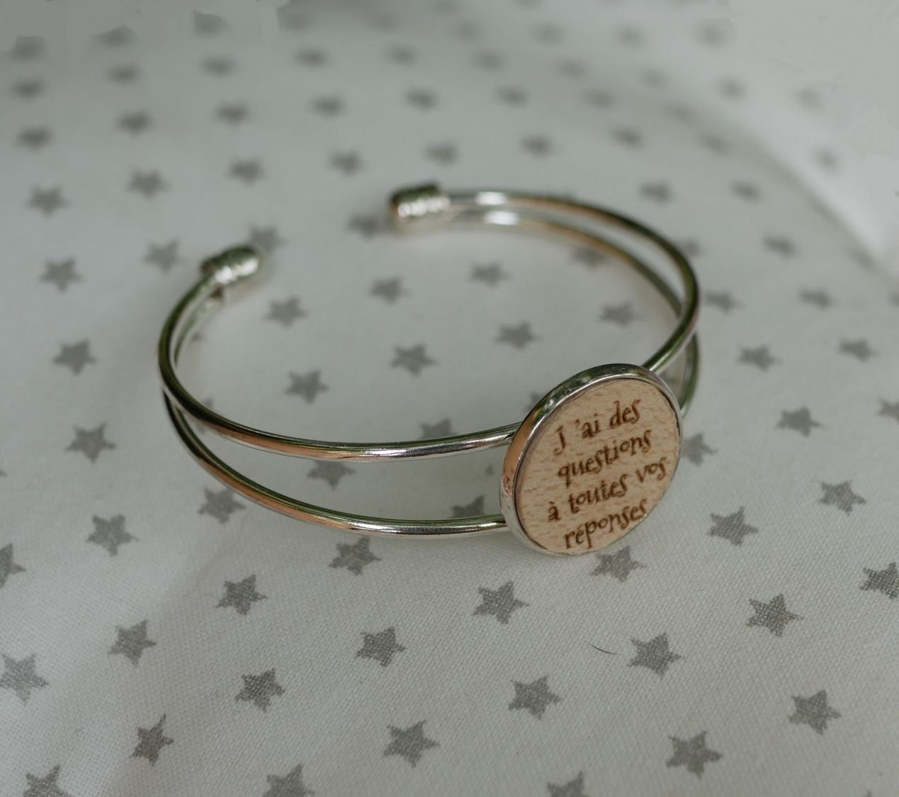 Armband met houten cabochon om te personaliseren en verzilverd metaal