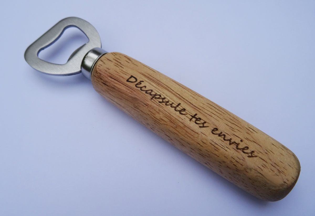 Gegraveerde houten flesopener om te personaliseren, huwelijkscadeau 