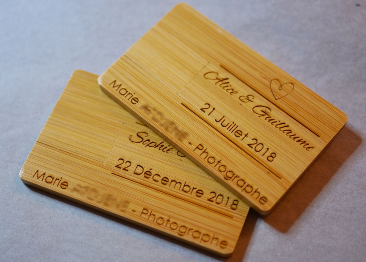 32 GB USB-sleutel Kaart van gecarboniseerd bamboehout, te personaliseren door gravure