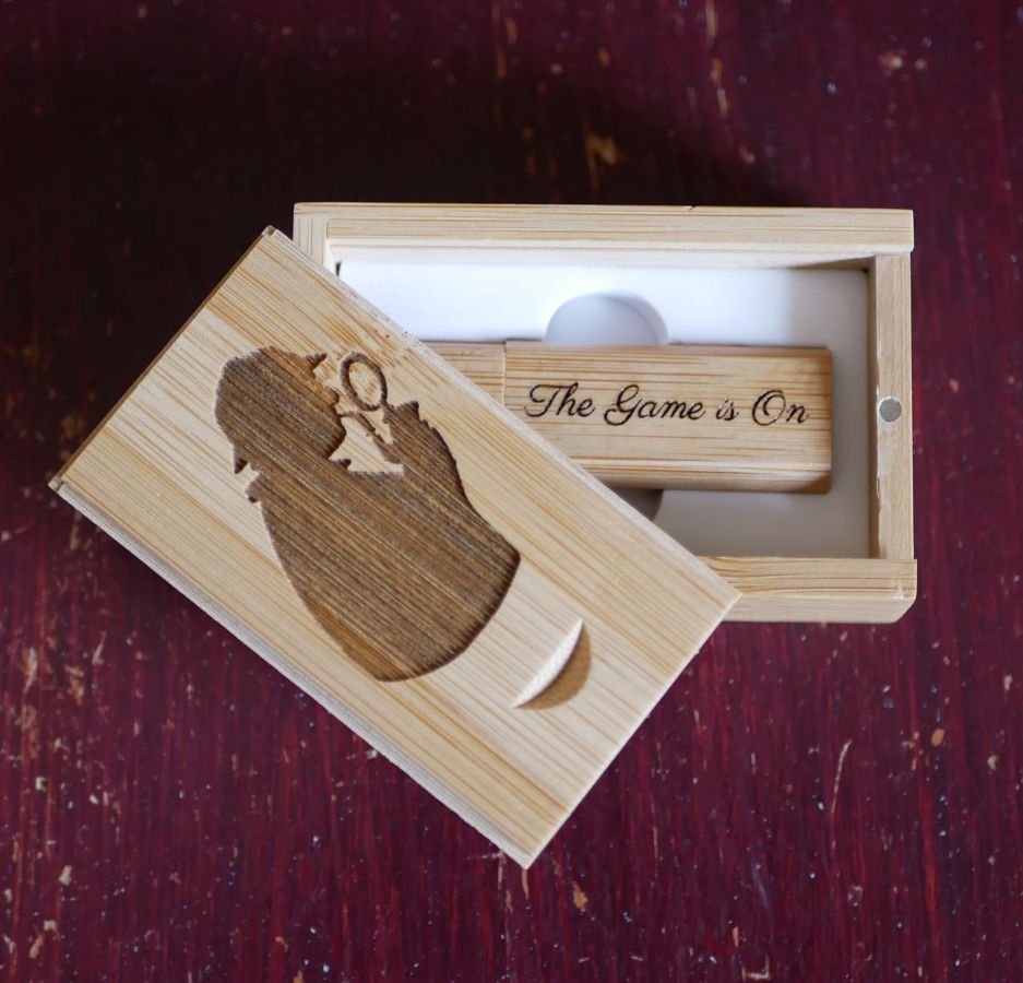 32 GB USB 3.0-sleutel in een bamboe doos die kan worden gepersonaliseerd door gravure 