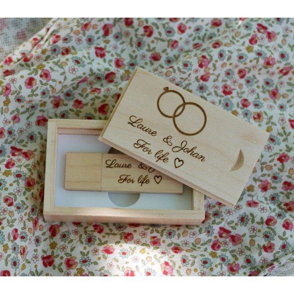 32GB Usb-stick in een maple box om te personaliseren