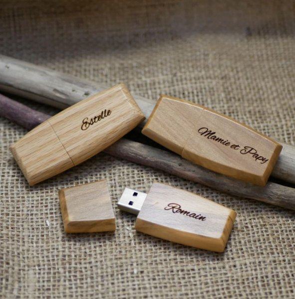Houten USB-sleutel te personaliseren door gravure
