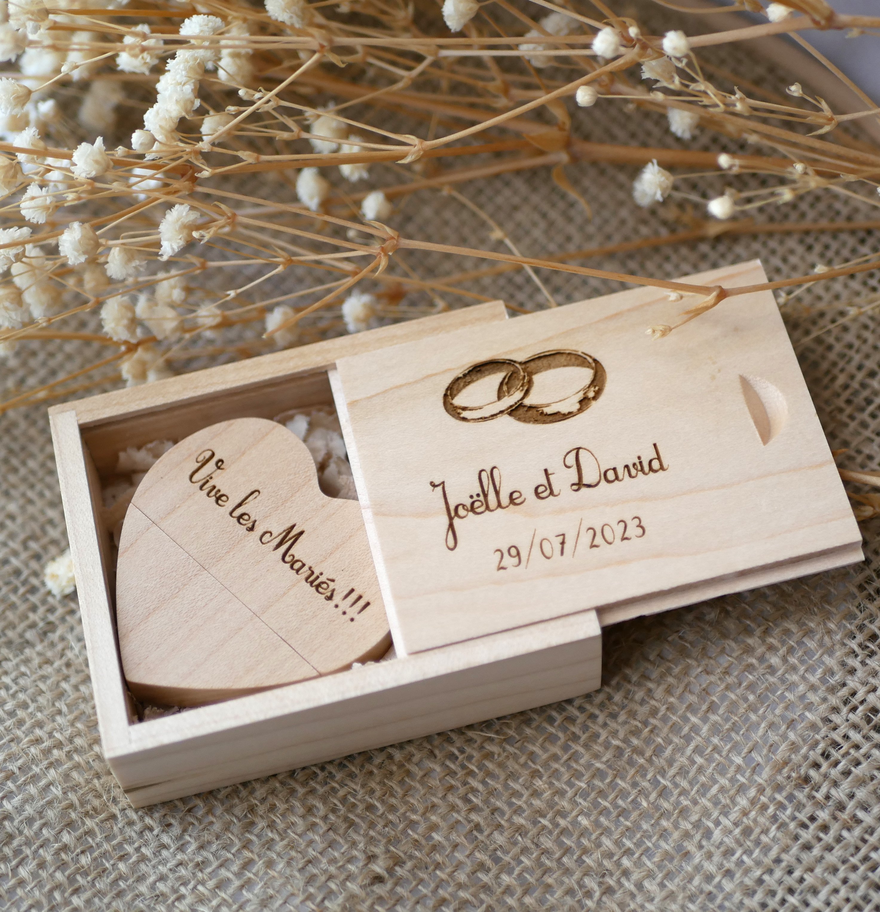 Coeur 64 GB 3.0 USB-stick in licht houten behuizing op maat