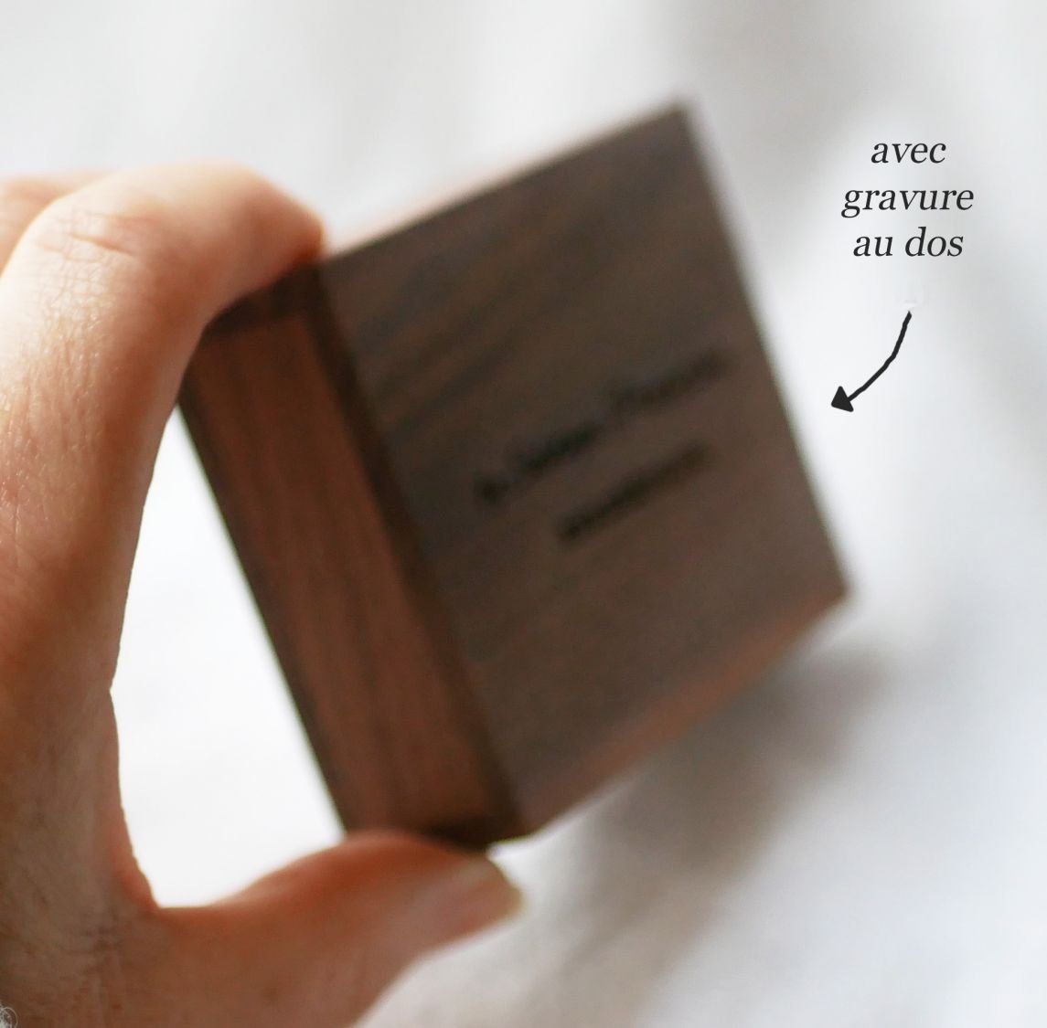 32 GB Heart USB Flash Drive in een donkerhouten doosje