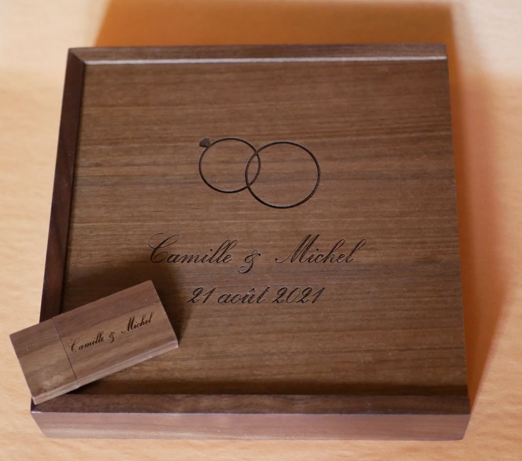 Walnoot hout 3.0 USB flash drive en fotohoesje, 32 GB, aanpasbaar