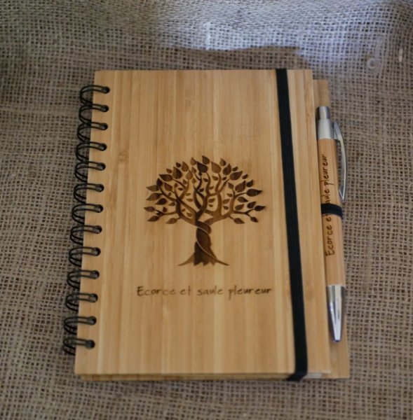 Houten gastenboek voor bruiloft of ceremonie om te personaliseren