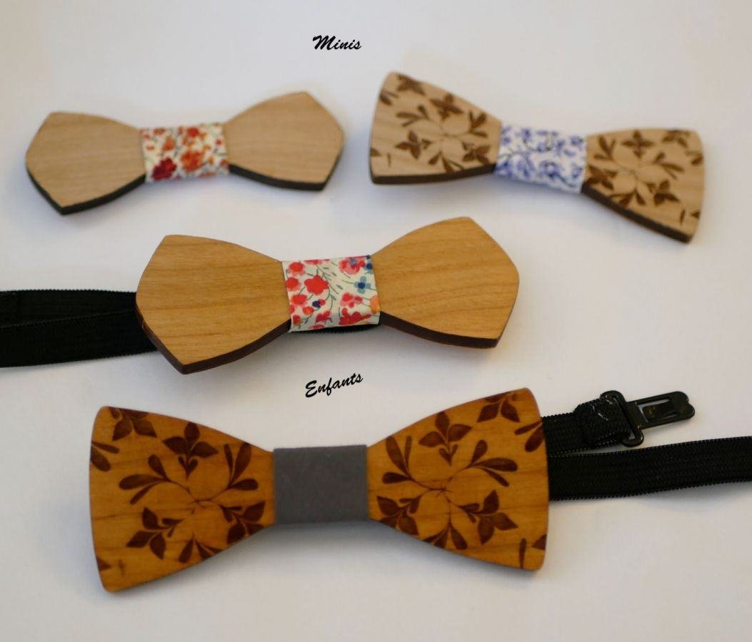 Houten mini strikje voor kinderen gegraveerd met bloemen, te personaliseren met hetzelfde model voor kinderen en mannen