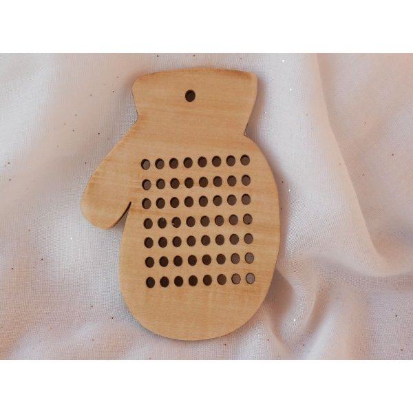 Borduren op hout: kerstdecoratie mof om zelf te borduren 