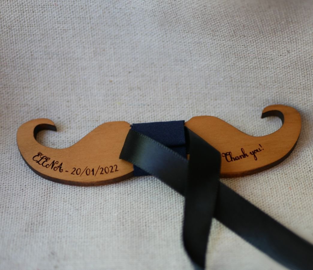 Kersenhout Moustache strik om te personaliseren made in France