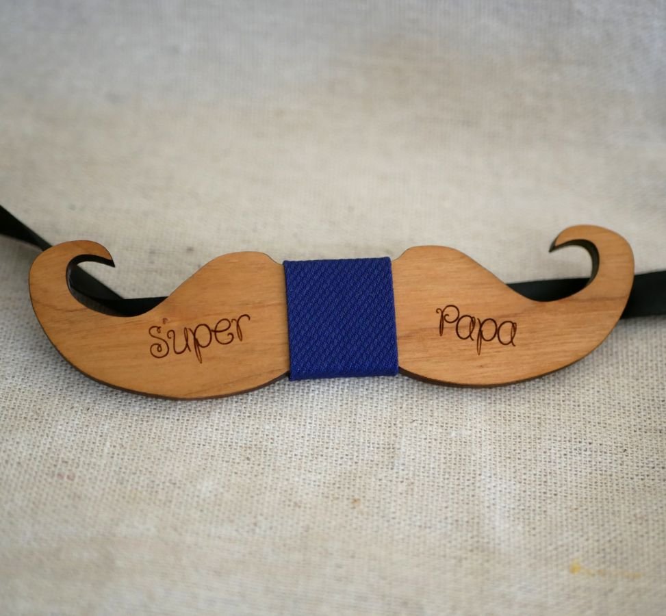 Kersenhout Moustache strik om te personaliseren made in France