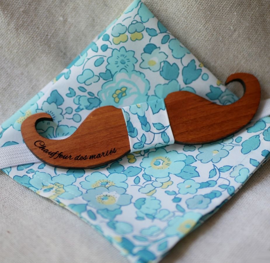 Liberty Betsy Muntgroen Houten Strik Etui