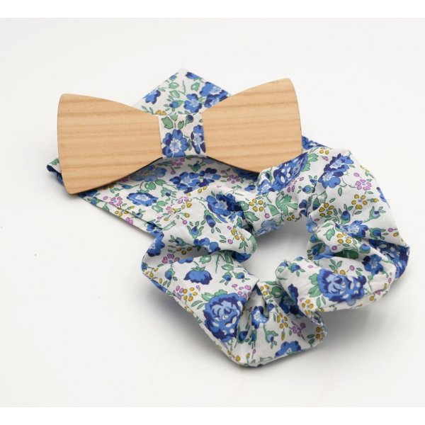 Liberty Blue zakje + scrunchie + houten strikje