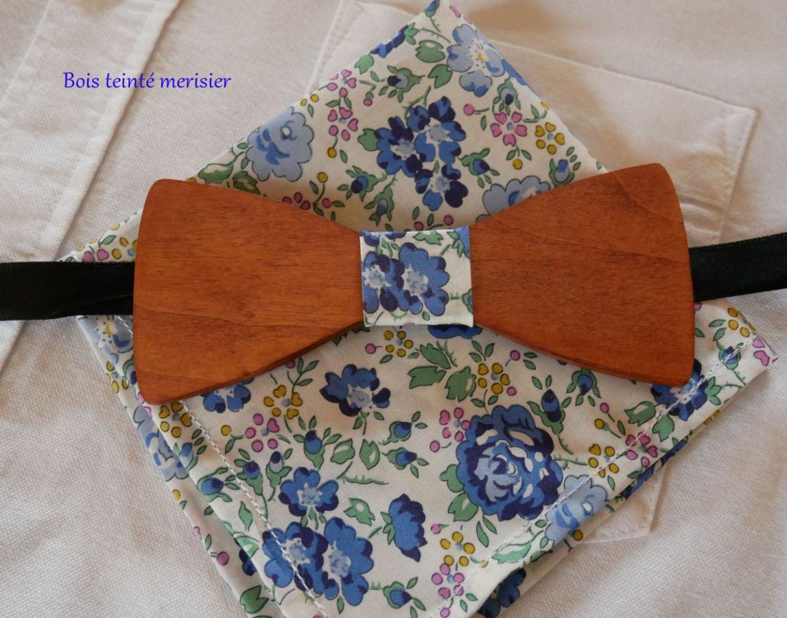 Liberty Blue zakje + scrunchie + houten strikje