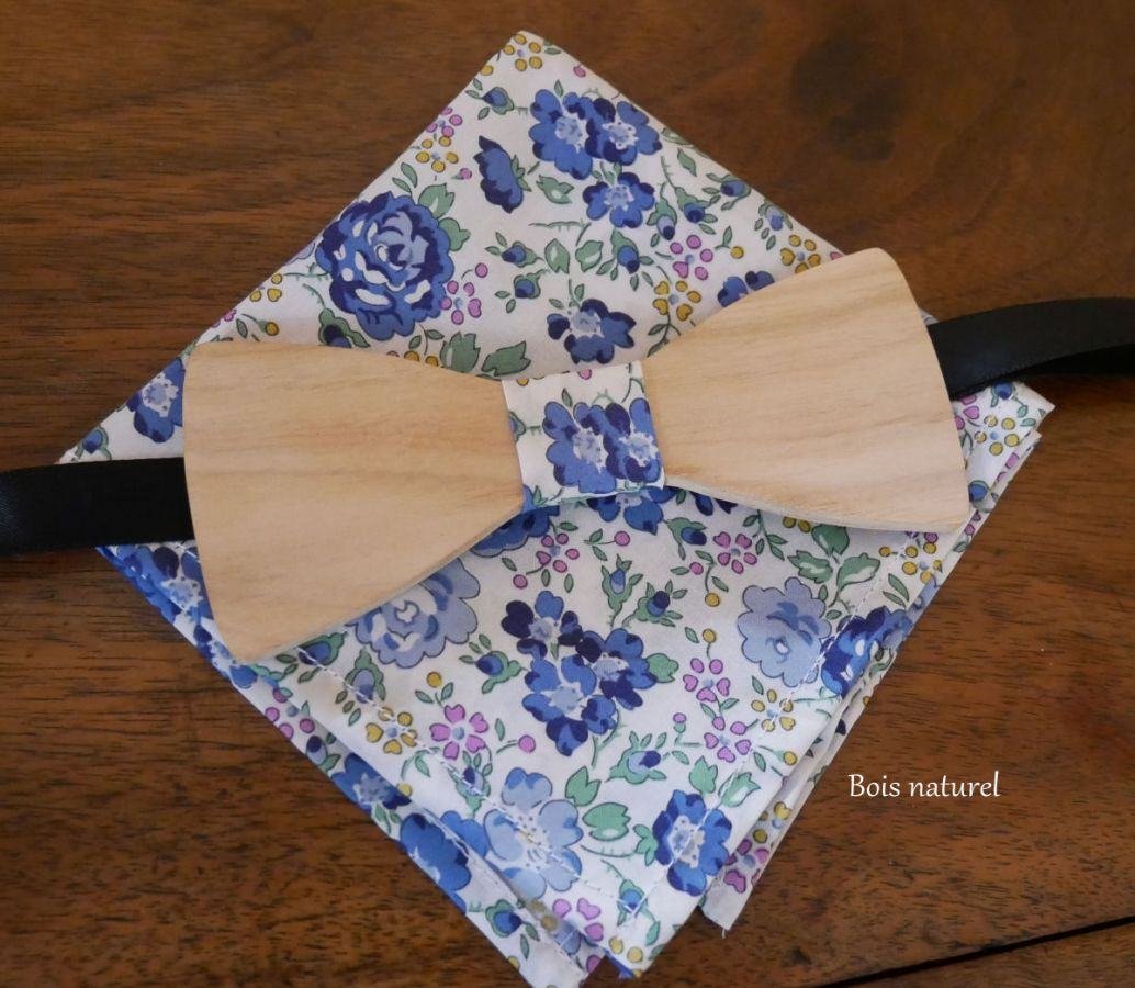 Liberty Blue zakje + scrunchie + houten strikje