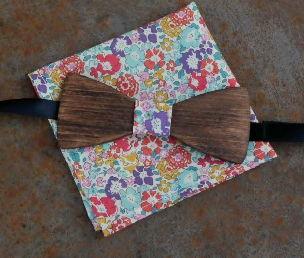 Liberty L12 clutch bag en houten strik, personaliseerbaar