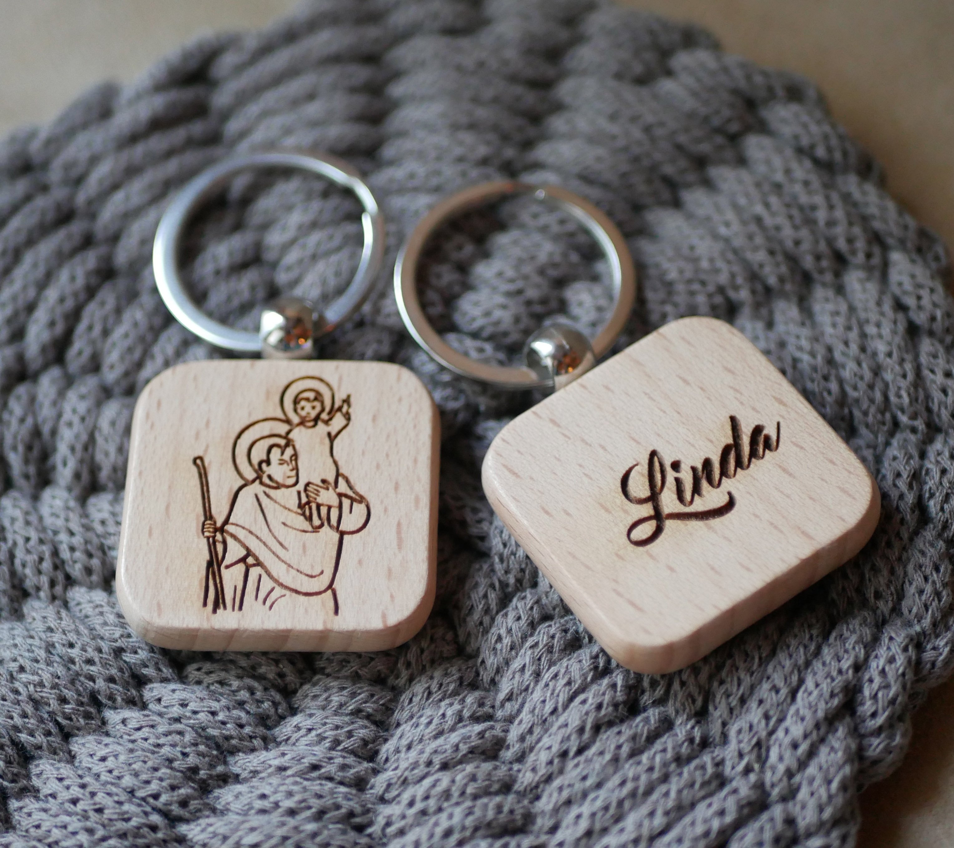 St Christophe vierkante houten sleutelhanger om te personaliseren door gravure