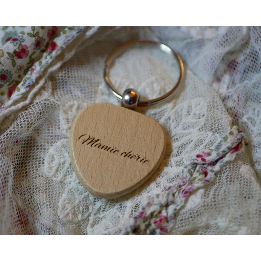 Houten sleutelhanger Hart te personaliseren door gravure