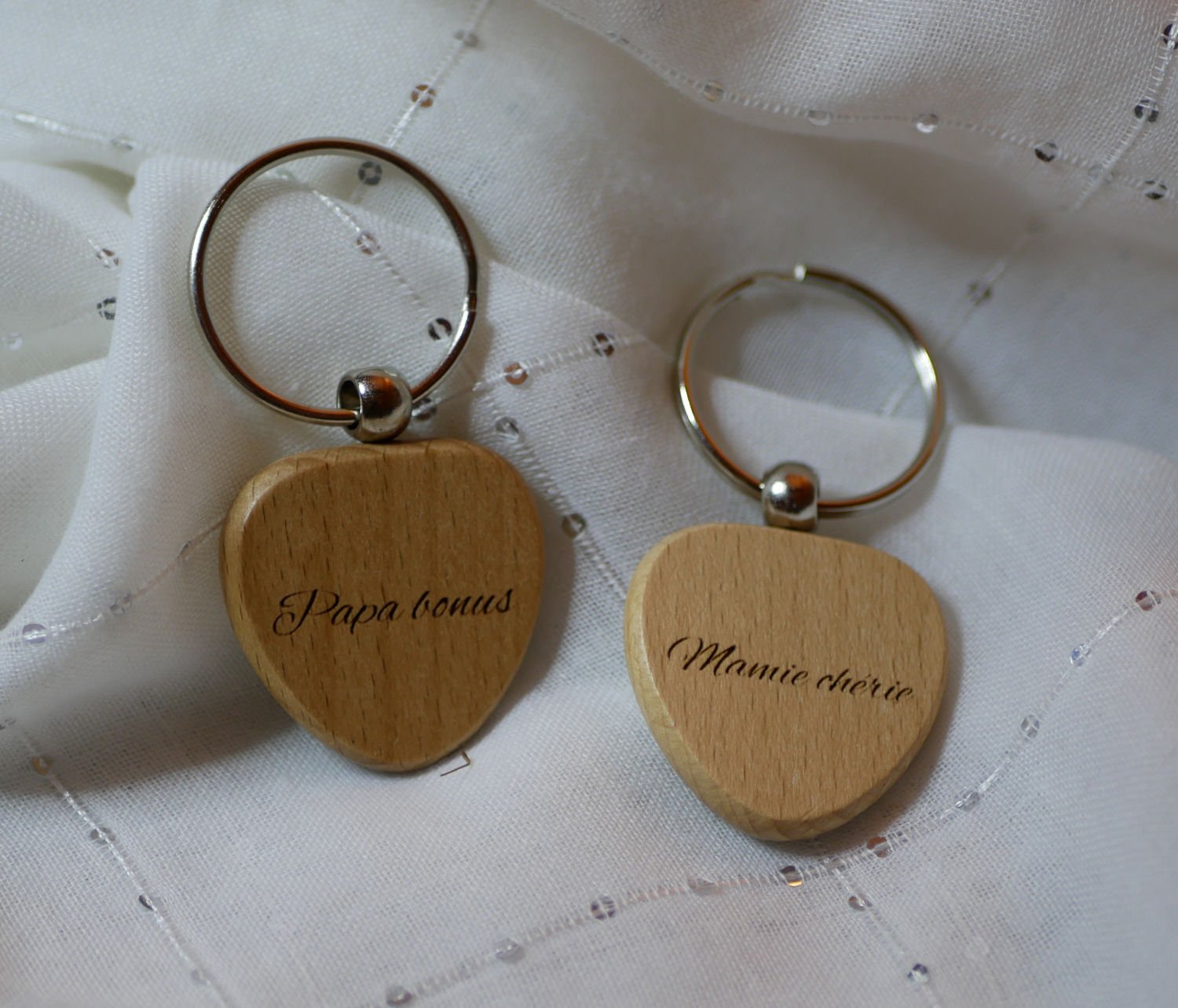 Houten sleutelhanger Hart te personaliseren door gravure