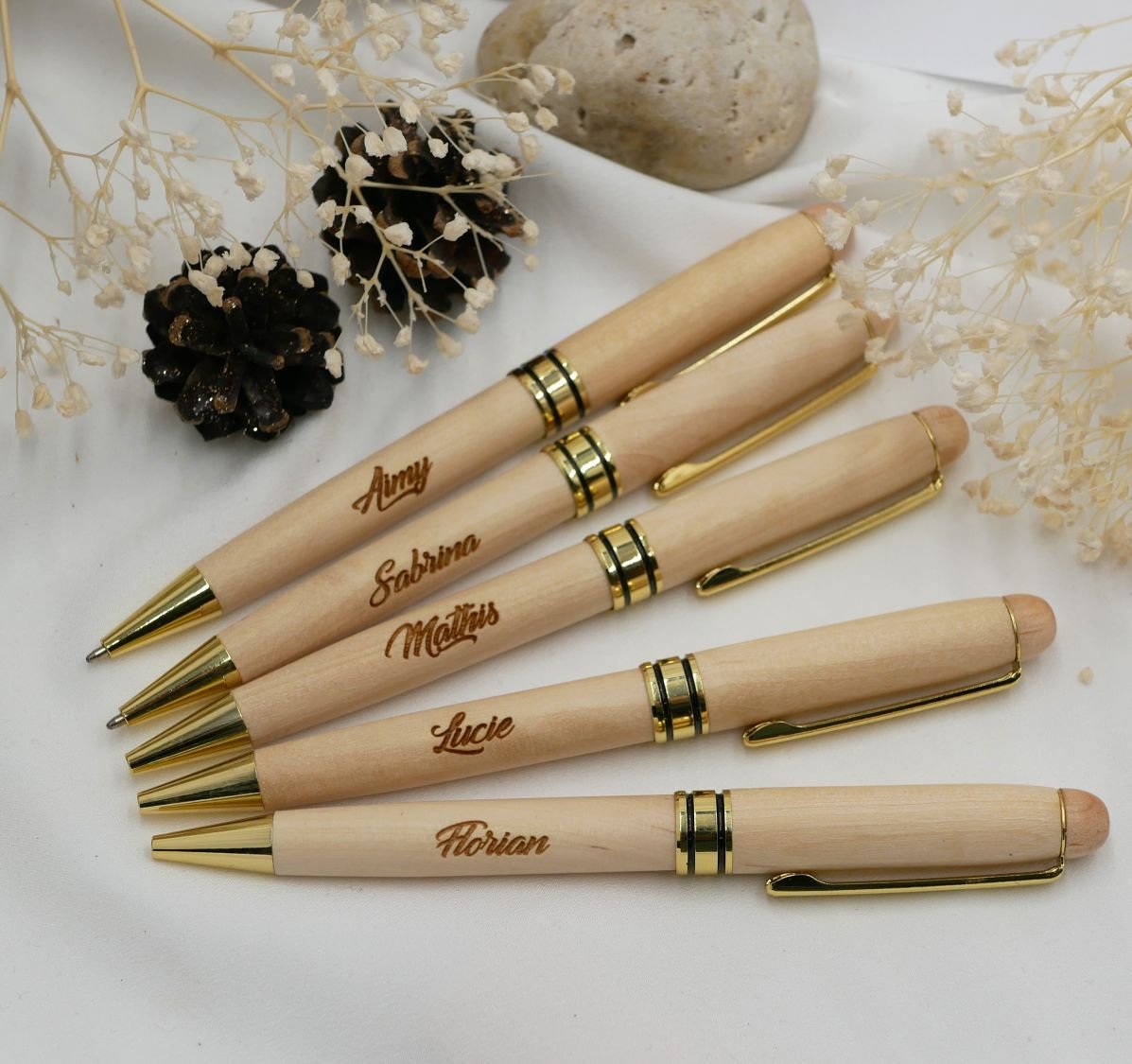 Gegraveerde licht houten pen om te personaliseren