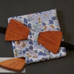 Liberty Denim blauw tasje en personaliseerbaar houten strikje