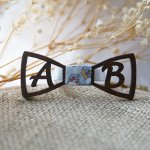 Mini houten strikje gepersonaliseerd met 2 initialen