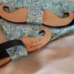 Kersenhout Moustache strik om te personaliseren made in France