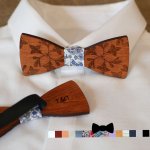 Houten vlinderdas gegraveerd met grote bloemen om te personaliseren
