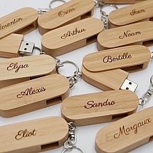 16 GB bamboe USB-sleutelhanger om te graveren en personaliseren