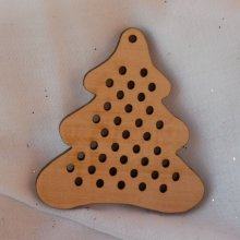 Houten kerstboom om zelf te borduren 