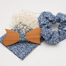 Liberty Pepper Blauw zakje + scrunchie + personaliseerbaar houten strikje