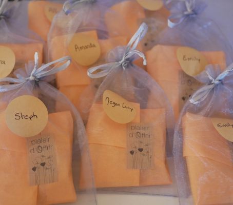 Elk in een organza zakje (+ 2.50 €)