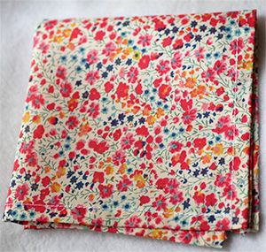 L16-Liberty Phoebe Orage+Zwarte zak (+ 10.80 €)
